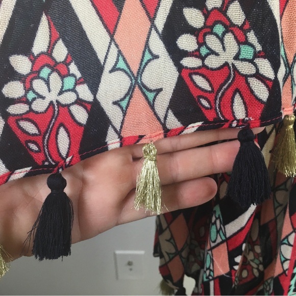 Crown & Ivy 28"x76" Aqua Navy Global Traveler Pom Tassel Obong Scarf Shawl - Picture 6 of 15